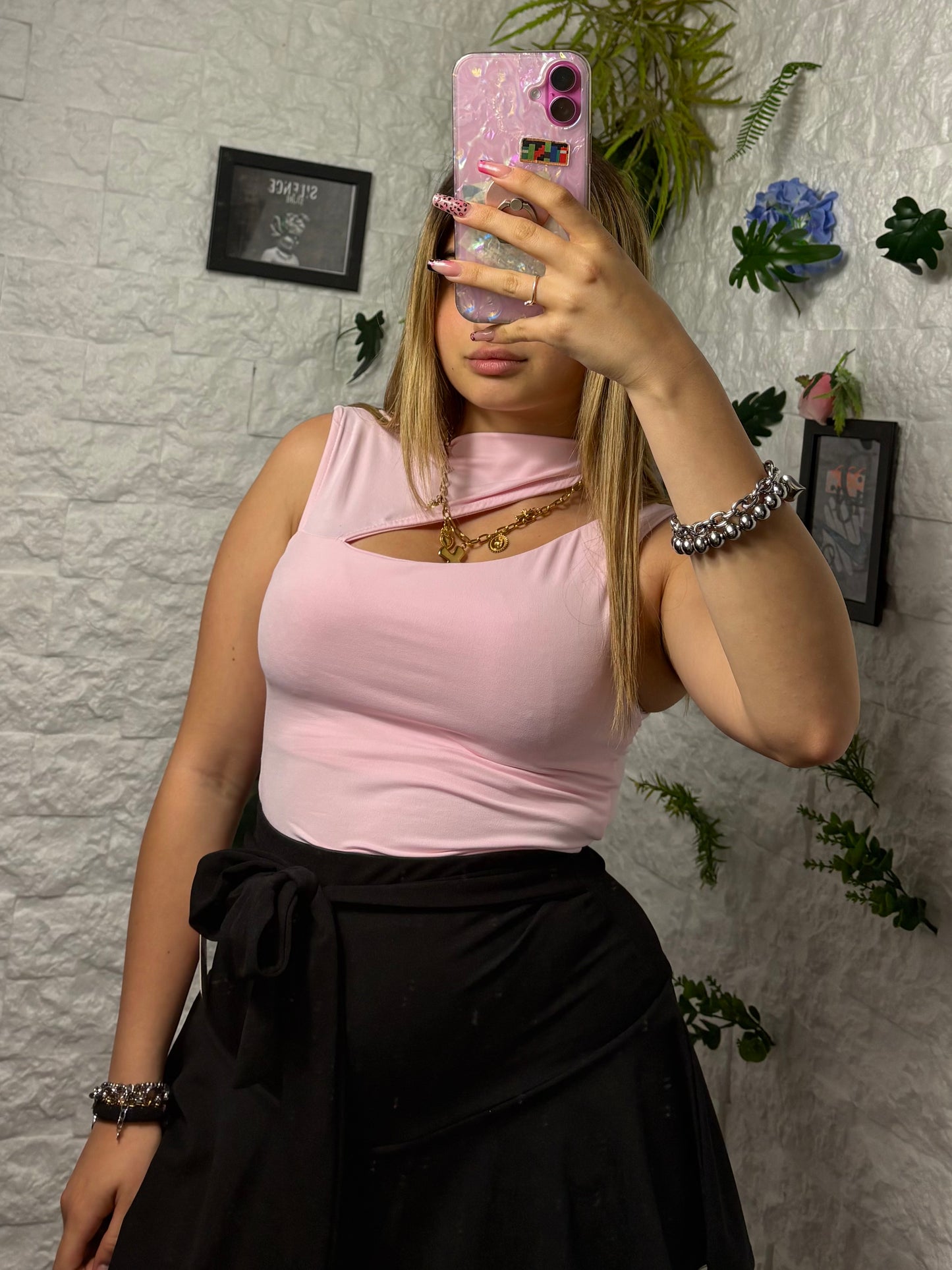 Body cut out smanicato 13569