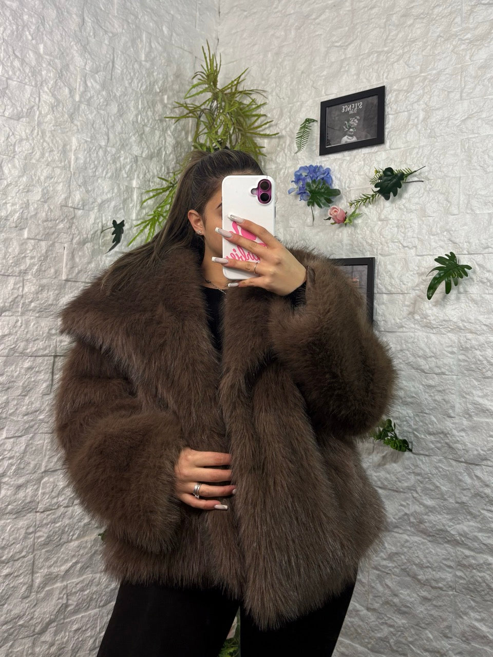 Eco-pelliccia marrone con collo ampio - OVERSIZE