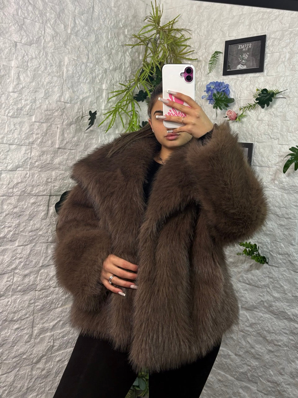 Eco-pelliccia marrone con collo ampio - OVERSIZE