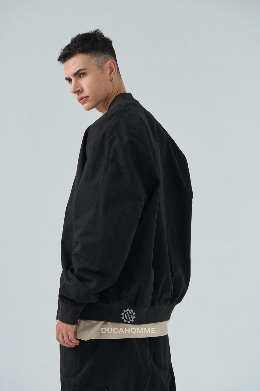 Bomber nero OVERSIZE con zip frontale