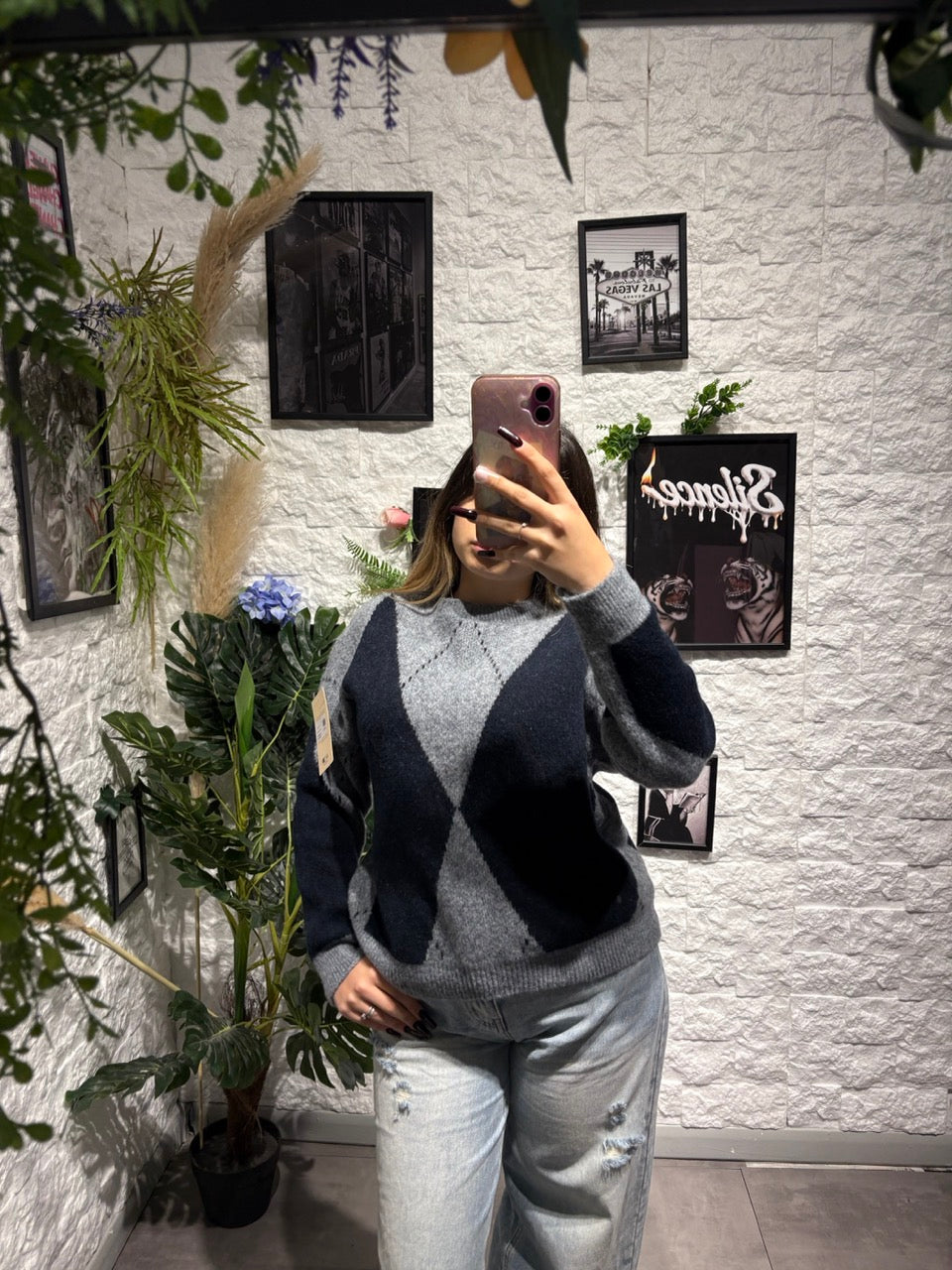 Maglione a rombi bicolore in maglia morbida