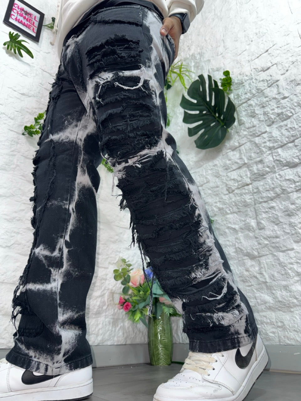 Jeans baggy nero slavato ripped