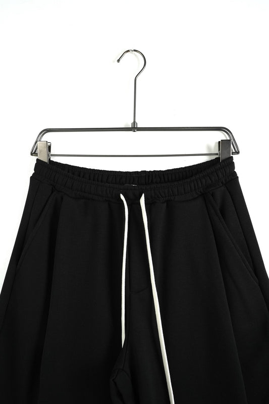 Bermuda uomo nero balloon fit in tinta unita