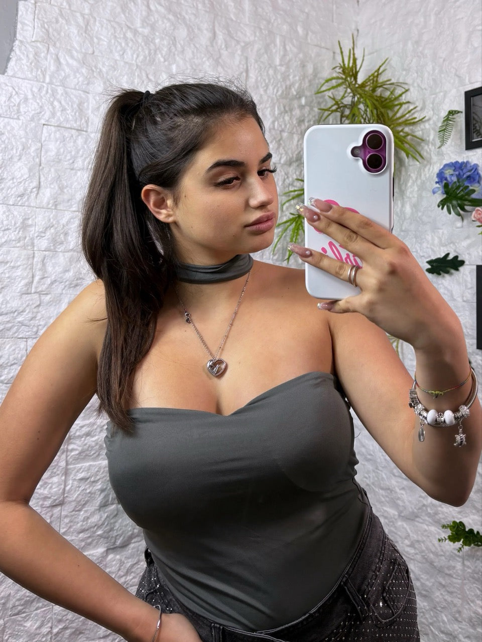 Body in lycra tinta unita con choker abbinato
