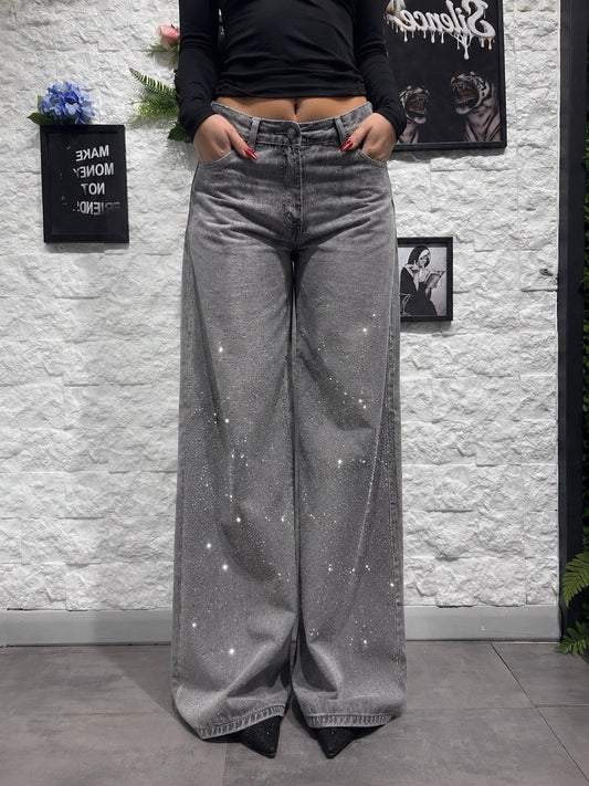 Jeans grigio slavato in denim wide leg con strass