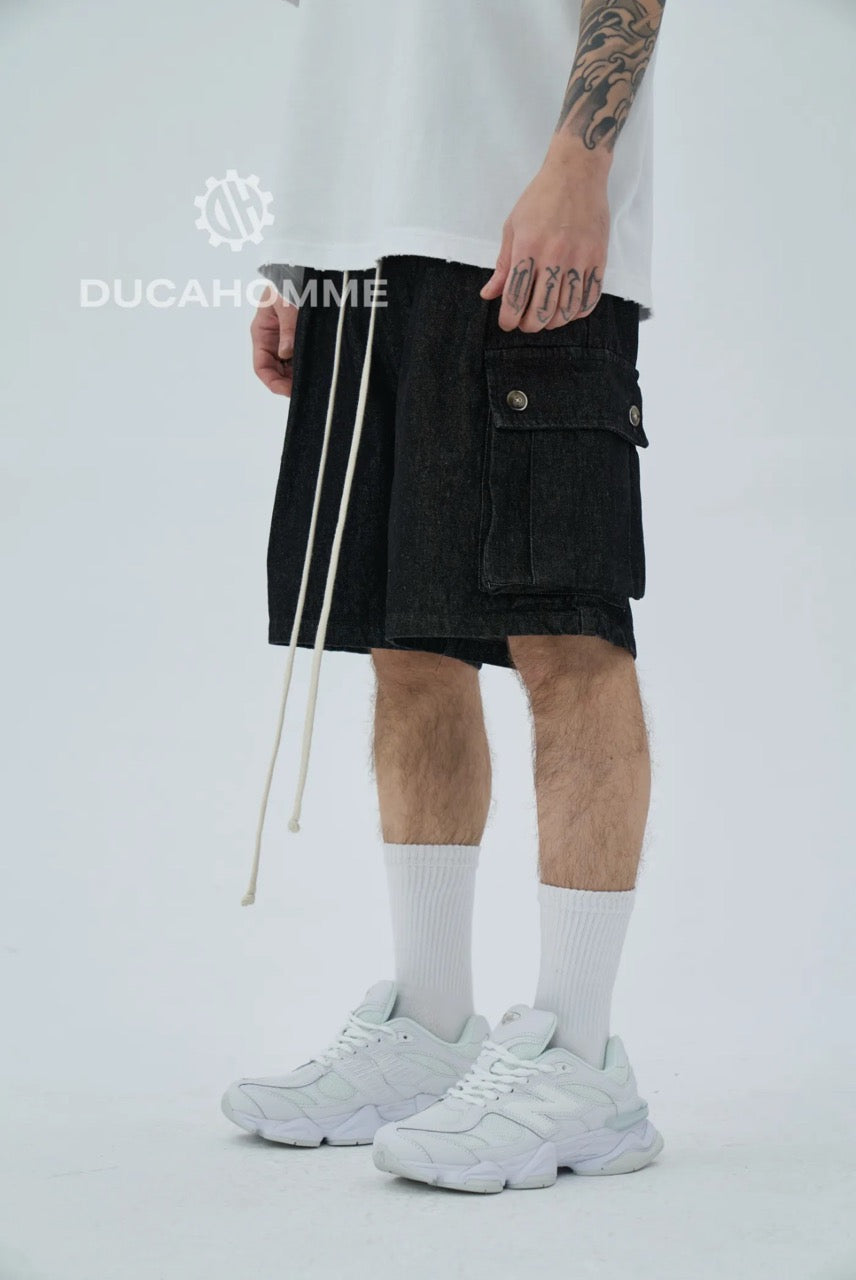 Pantaloncino cargo in jeans con tasche laterali 303001