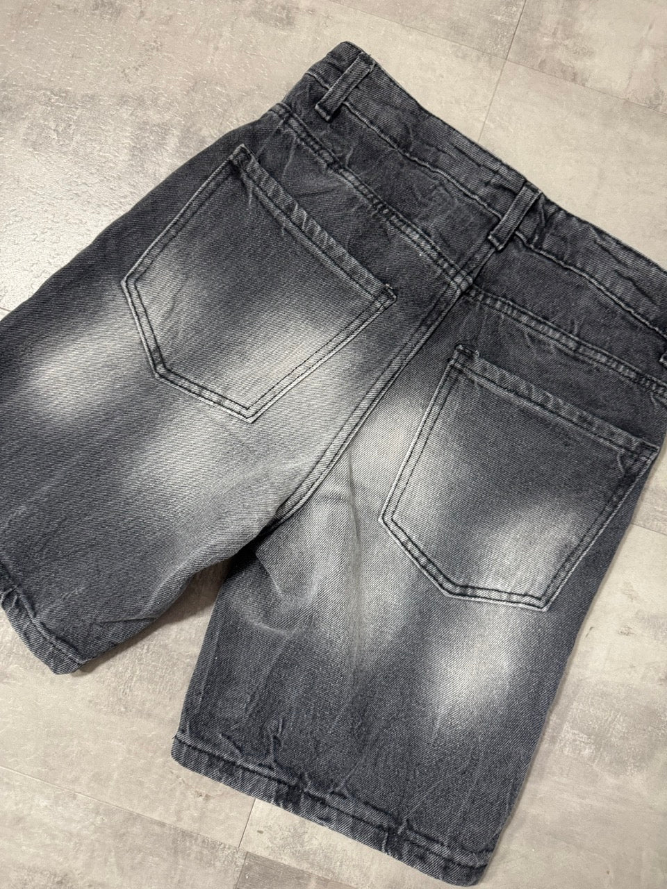 Bermuda in denim grigio slavato con brillantini 10-16 anni