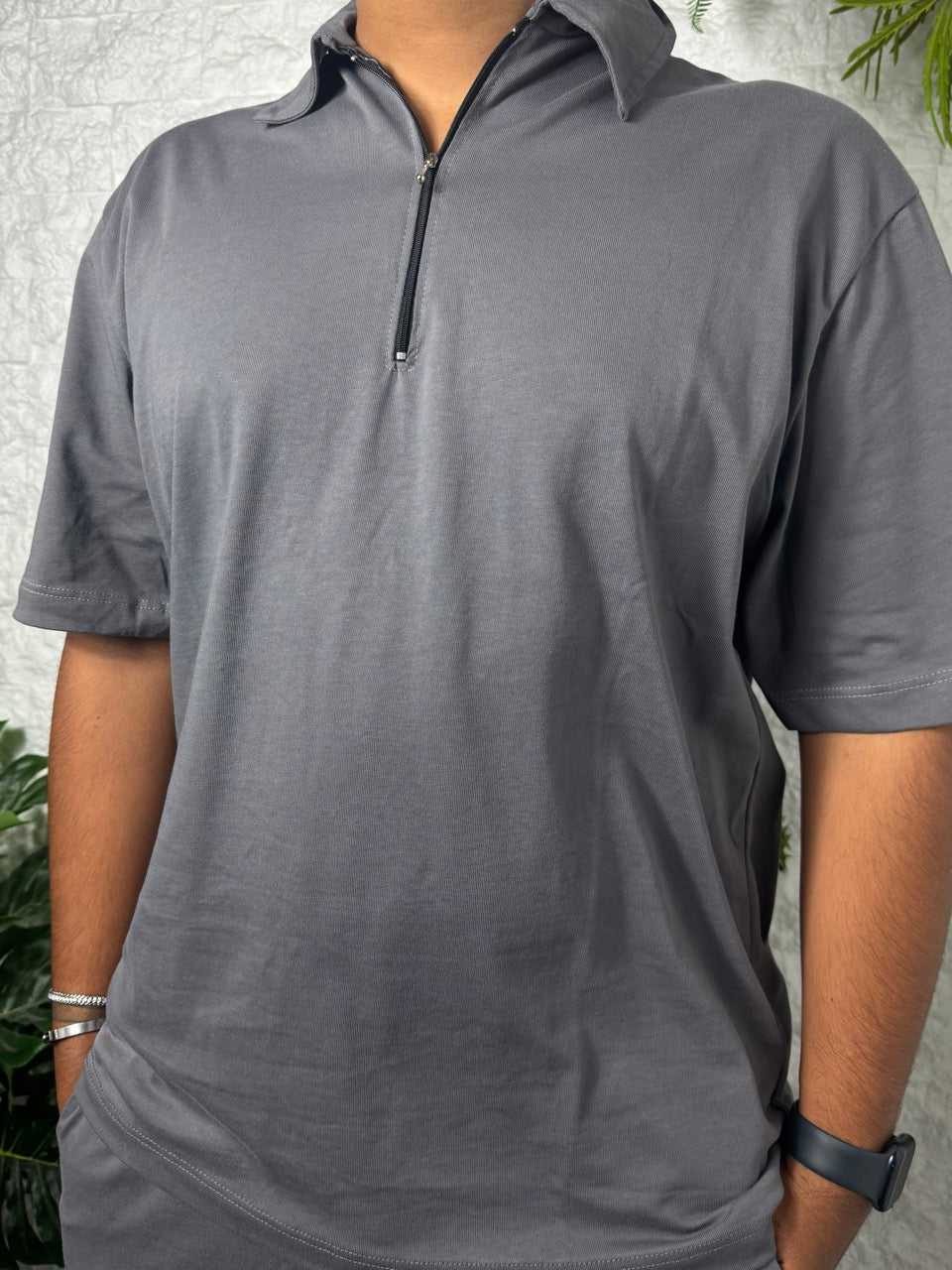 Completo piombo con polo e pantaloncino coordinato in cotone