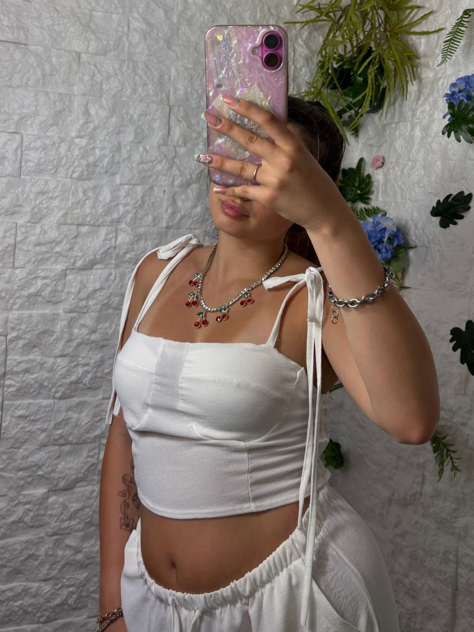 Completo in simil lino con top corsetto regolabile e pantalone a palazzo