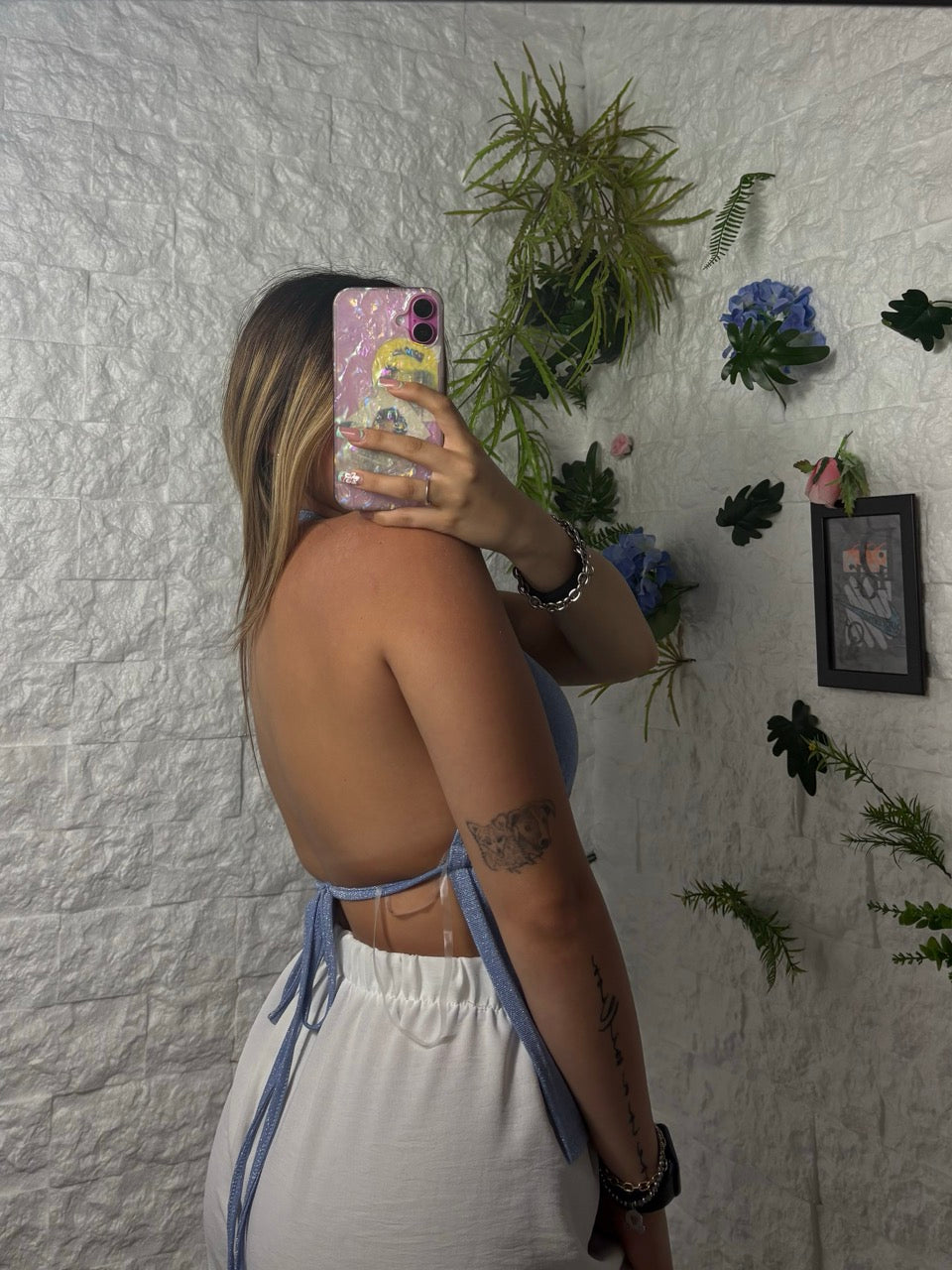 Top in lurex con scollo profondo e schiena scoperta