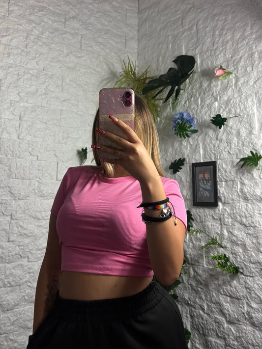 T-shirt crop-top a costine in tinta unita