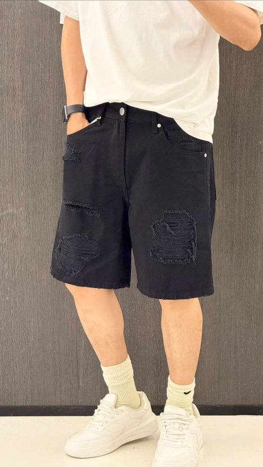 Jeans bermuda nero regular fit con strappi