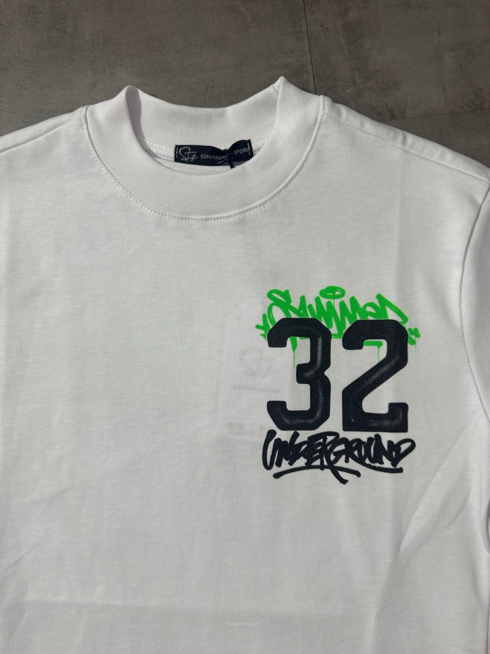 T-shirt bianca con stampa "32 UNDERGROUND" verde e nera 10-16 anni - OVERSIZE