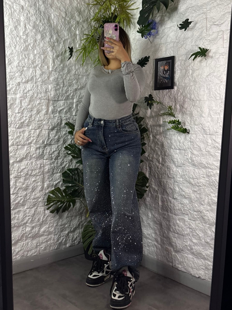 Jeans balloon blu scuro in denim con strass brillantinati