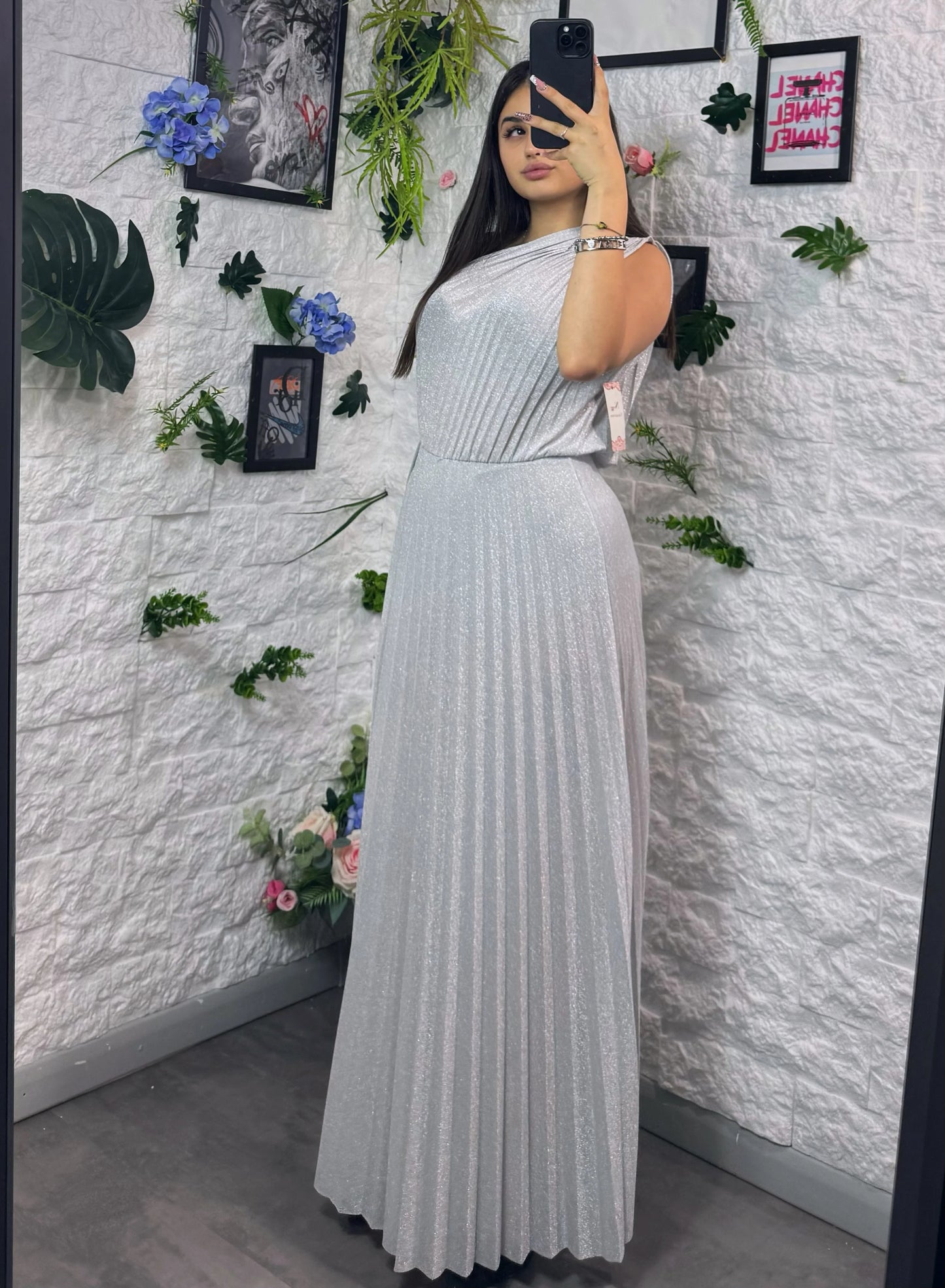 Abito lungo in lurex brillantinato plissettato monospalla con spacco