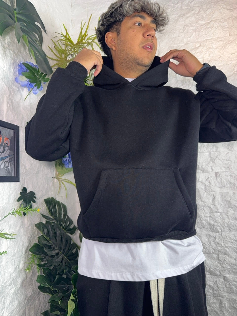 Felpa nera boxy fit con cappuccio - FELPATO