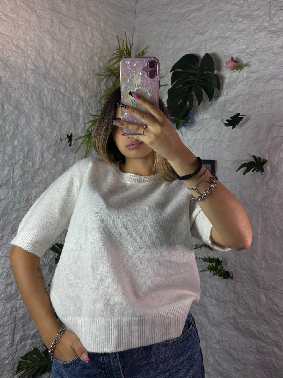 Maglione girocollo in maglia fine a maniche corte tinta unita