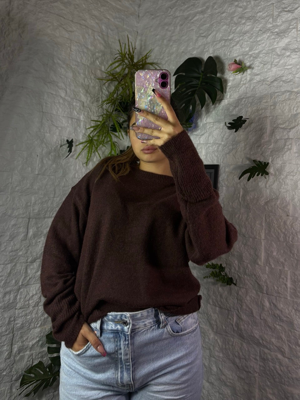 Maglione in maglia morbida in tinta unita con scollo a barca