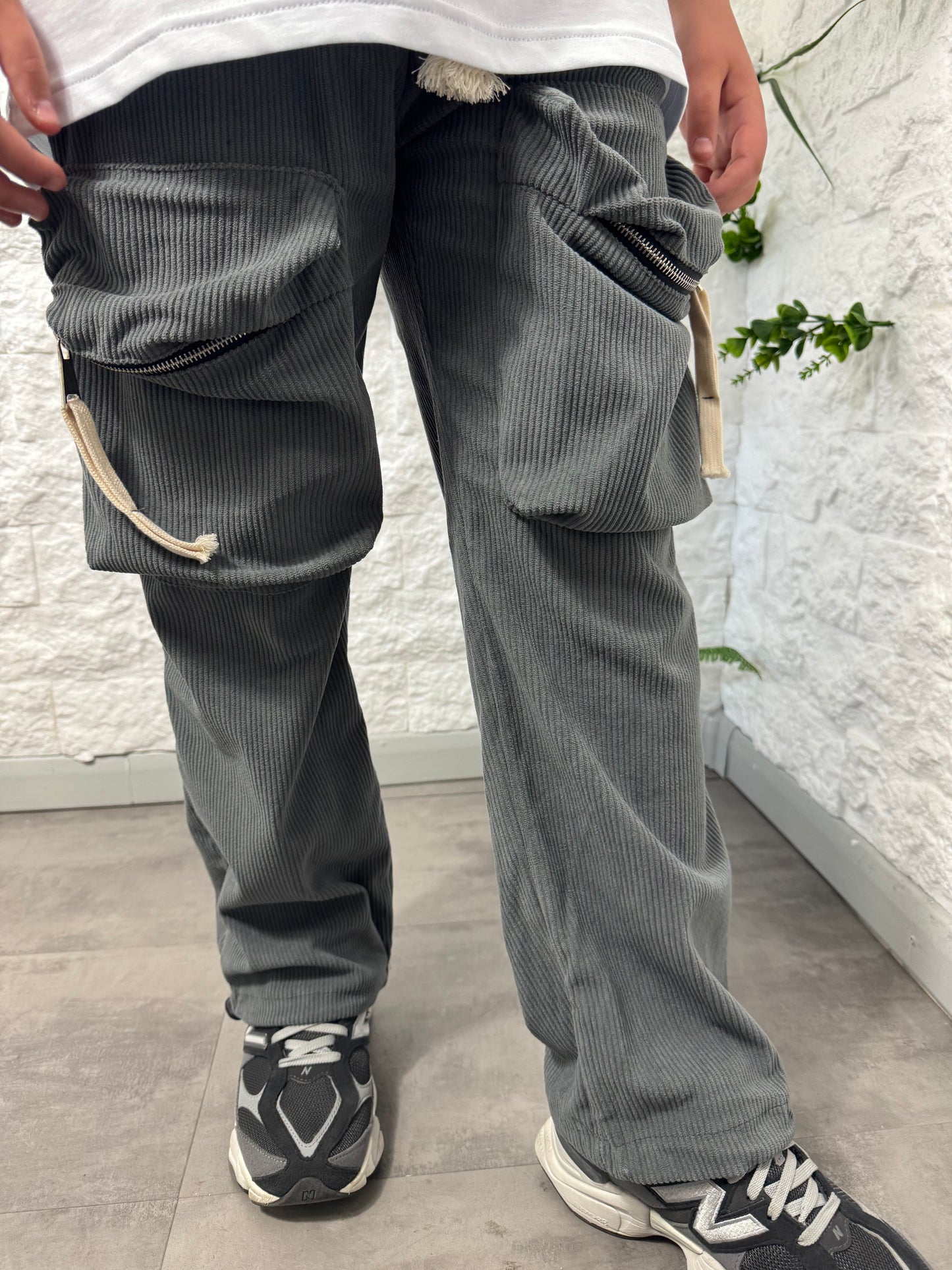 Pantaloni cargo a costine piombo con fondo ampio 10-16 anni PA613