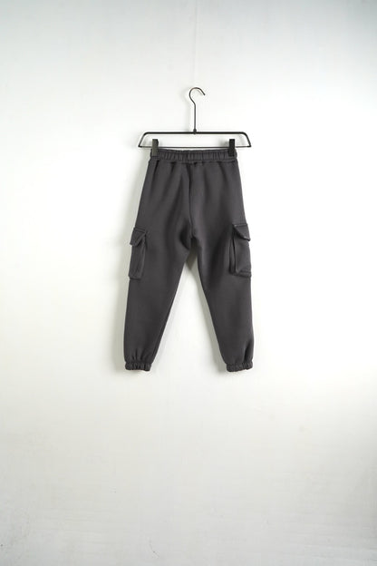 Pantalone cargo piombo in tuta con tasconi e fondo elastico - FELPATO 10-16 anni