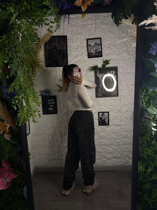 Jeans baggy balloon nero in denim con strass brillantinati