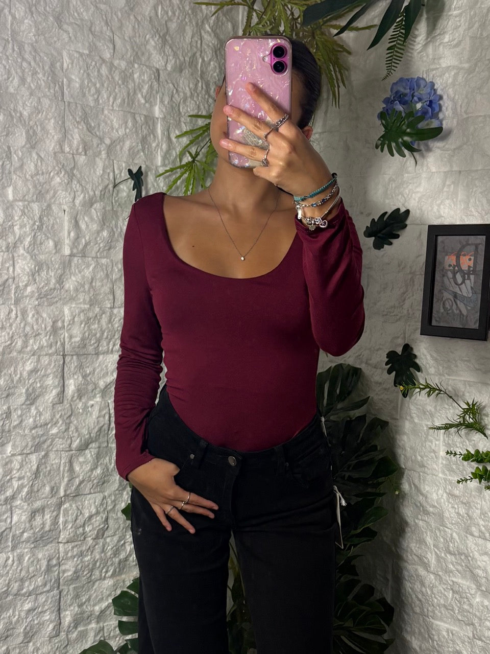 Body aderente in cotone elasticizzato con scollo a U a manica lunga