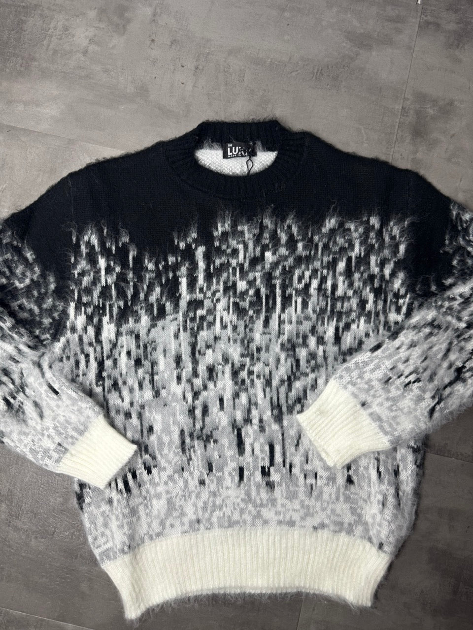 Maglione nero e bianco in lana con fantasia sfumata 8-16 anni