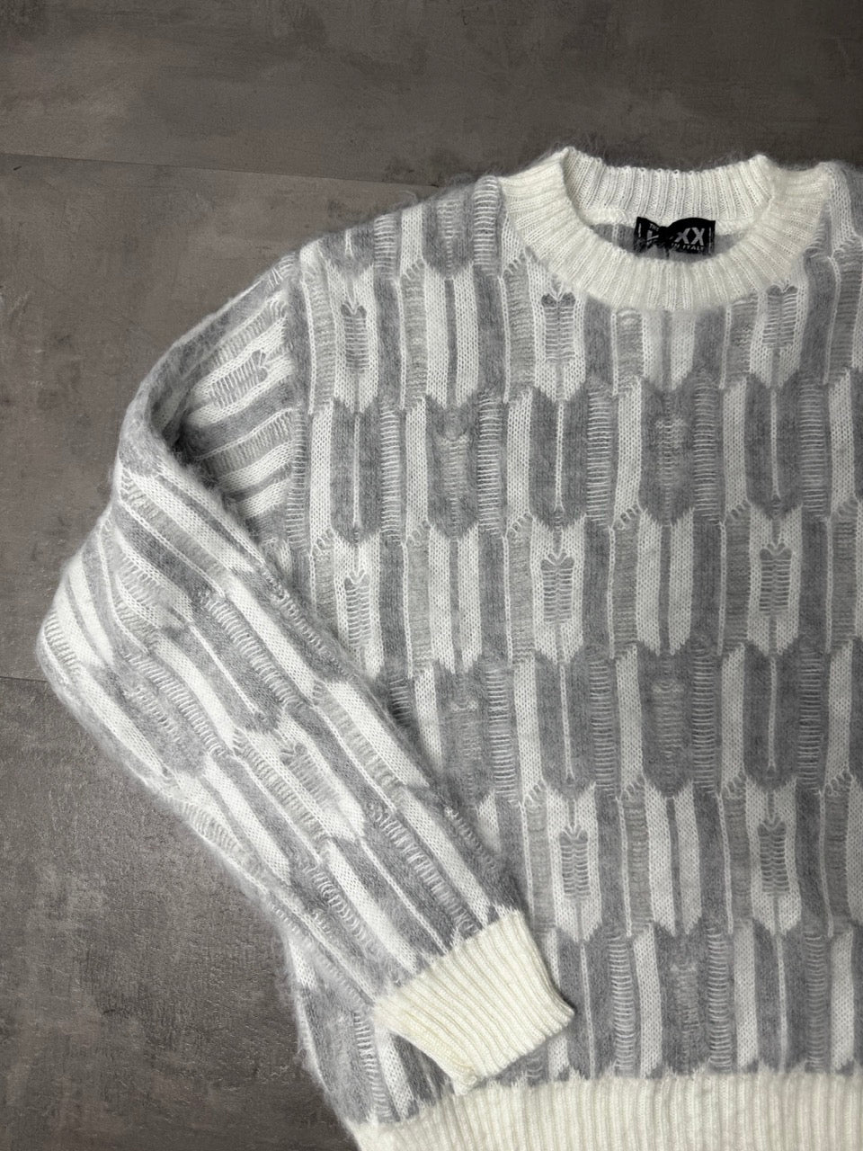 Maglione grigio chiaro a righe con effetto spazzolato 816 anni