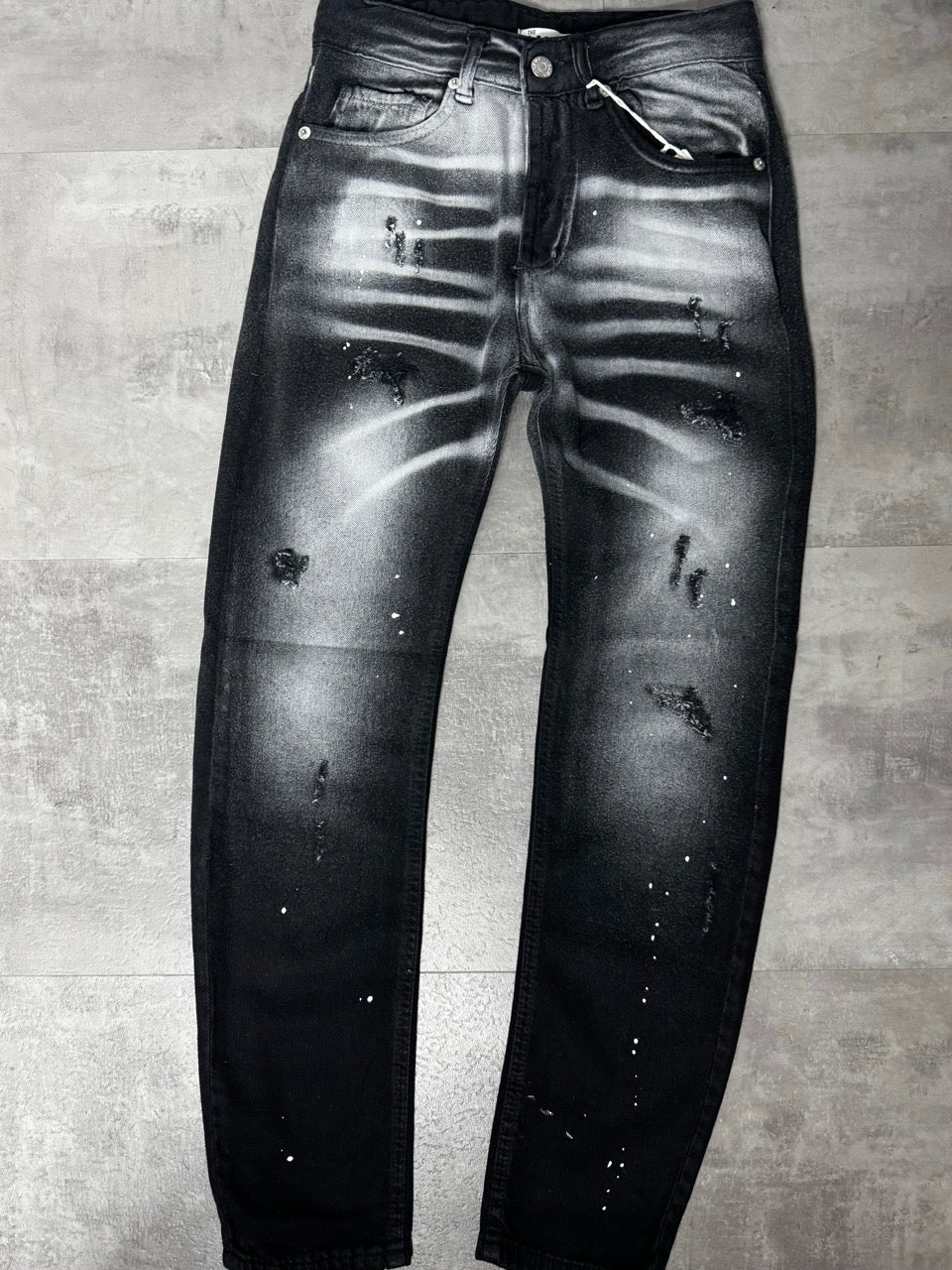 Jeans skinny nero slavato con dettagli strappati 1016 anni