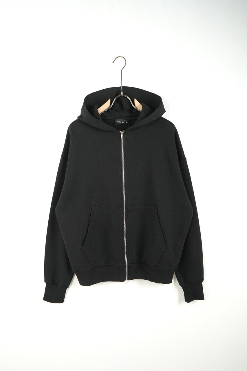 Felpa nera con zip e cappuccio - GARZATO