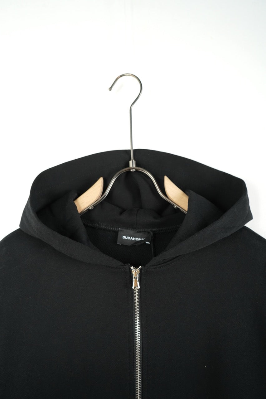 Felpa nera con zip e cappuccio - GARZATO