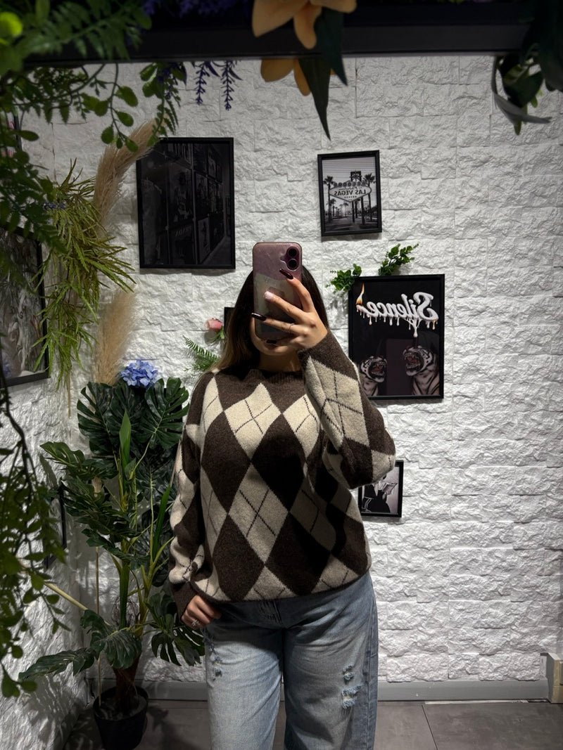 Maglione a rombi bicolore in maglia morbida