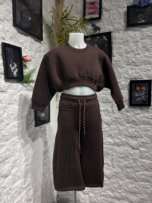 Completo marrone con felpa cropped e pantalone ampio - FELPATO 4-14 anni