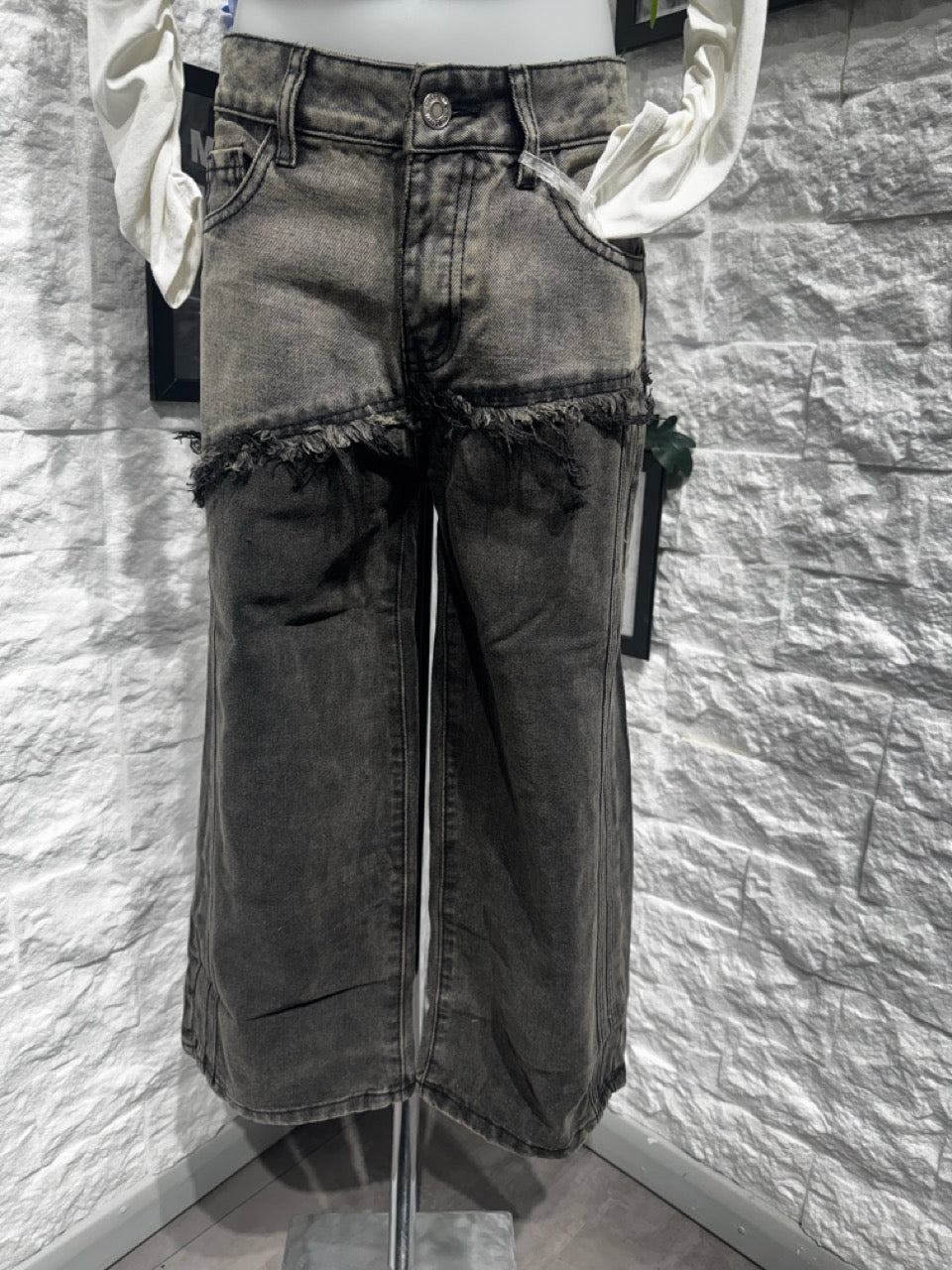 Jeans wide leg grigio in denim con fascia sfrangiata 8-16 anni