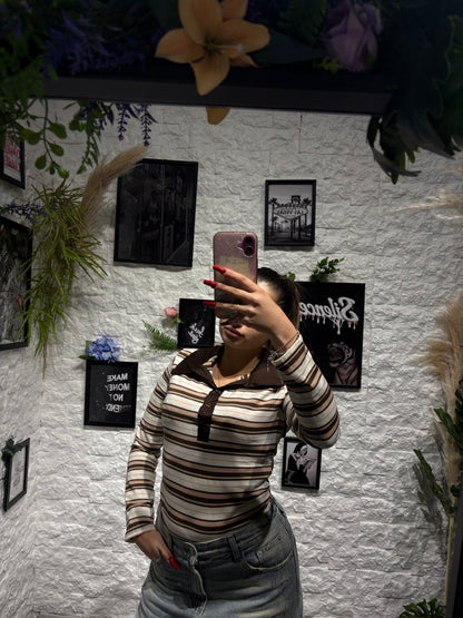 Maglia polo a righe con colletto e bottoni a manica lunga