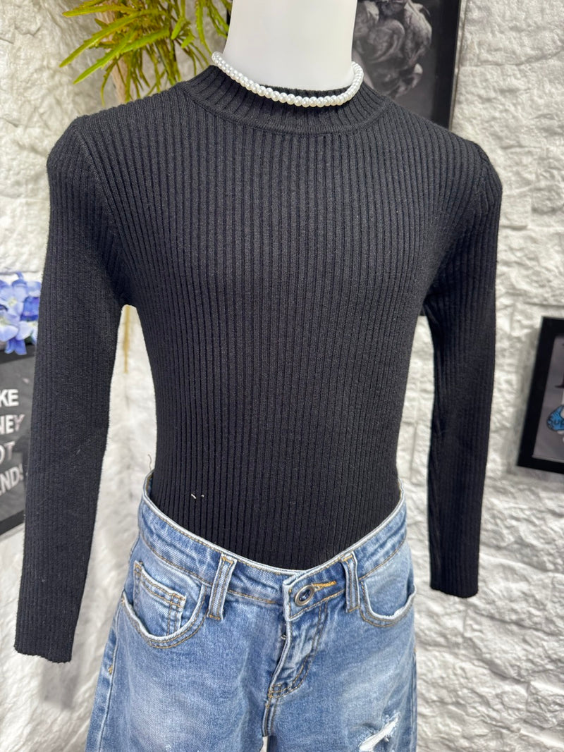 Body nero in maglia a costine con mezzo collo alto 6-16 anni