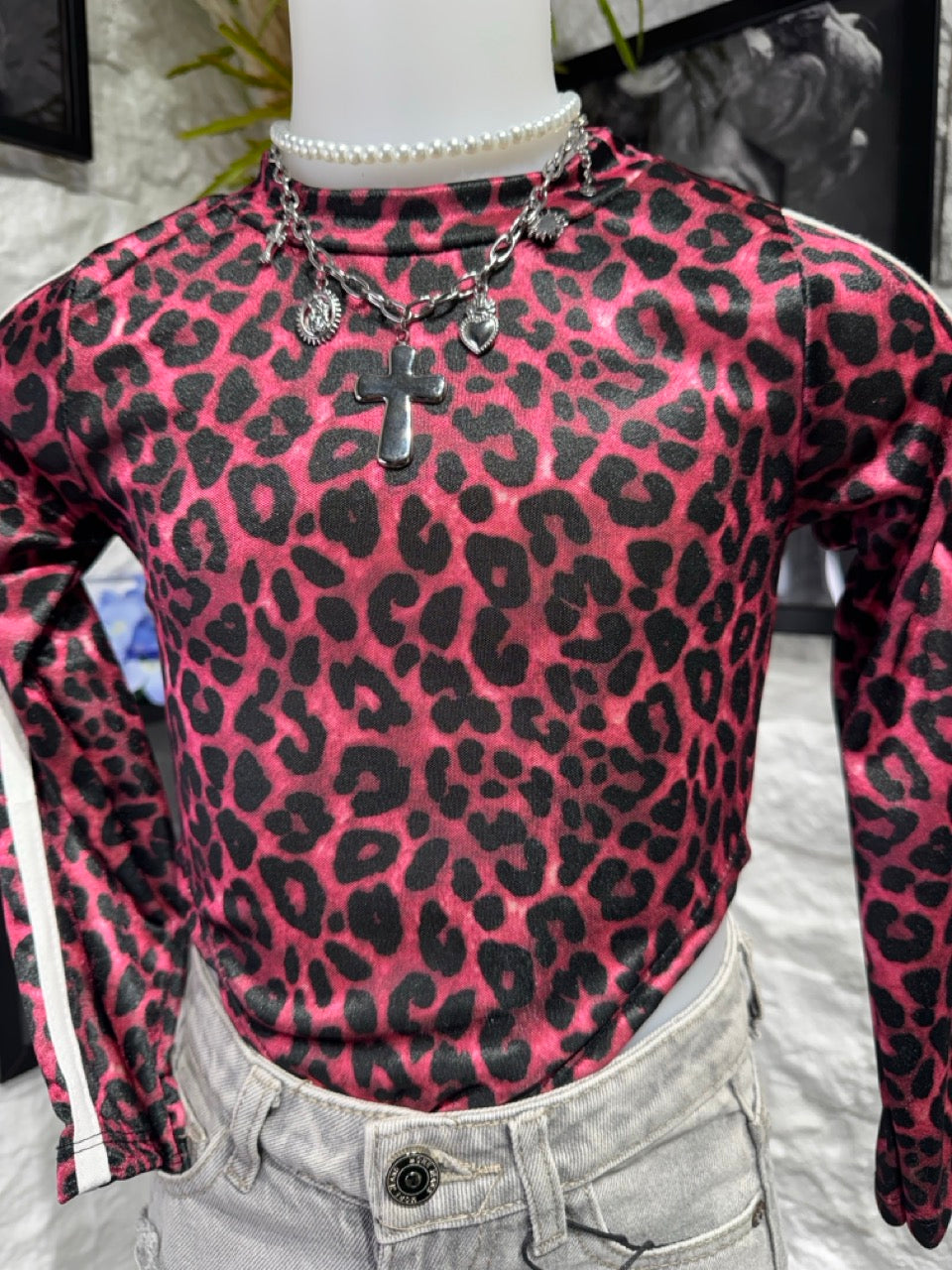 Body fucsia con stampa leopardata e bande laterali 4-14 anni