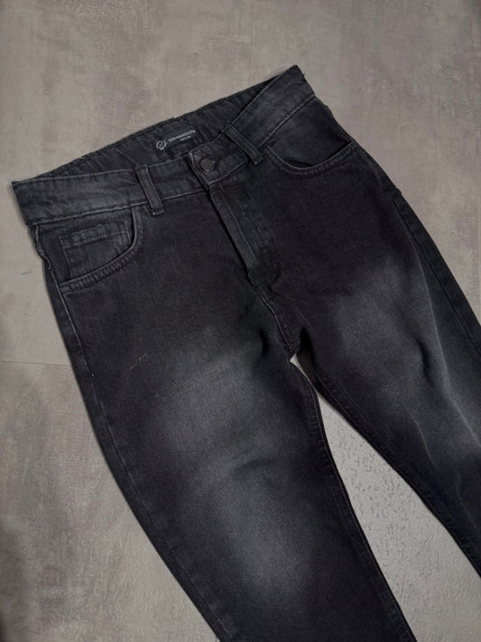 Jeans straight nero in denim lavaggio sfumato 10-16 anni
