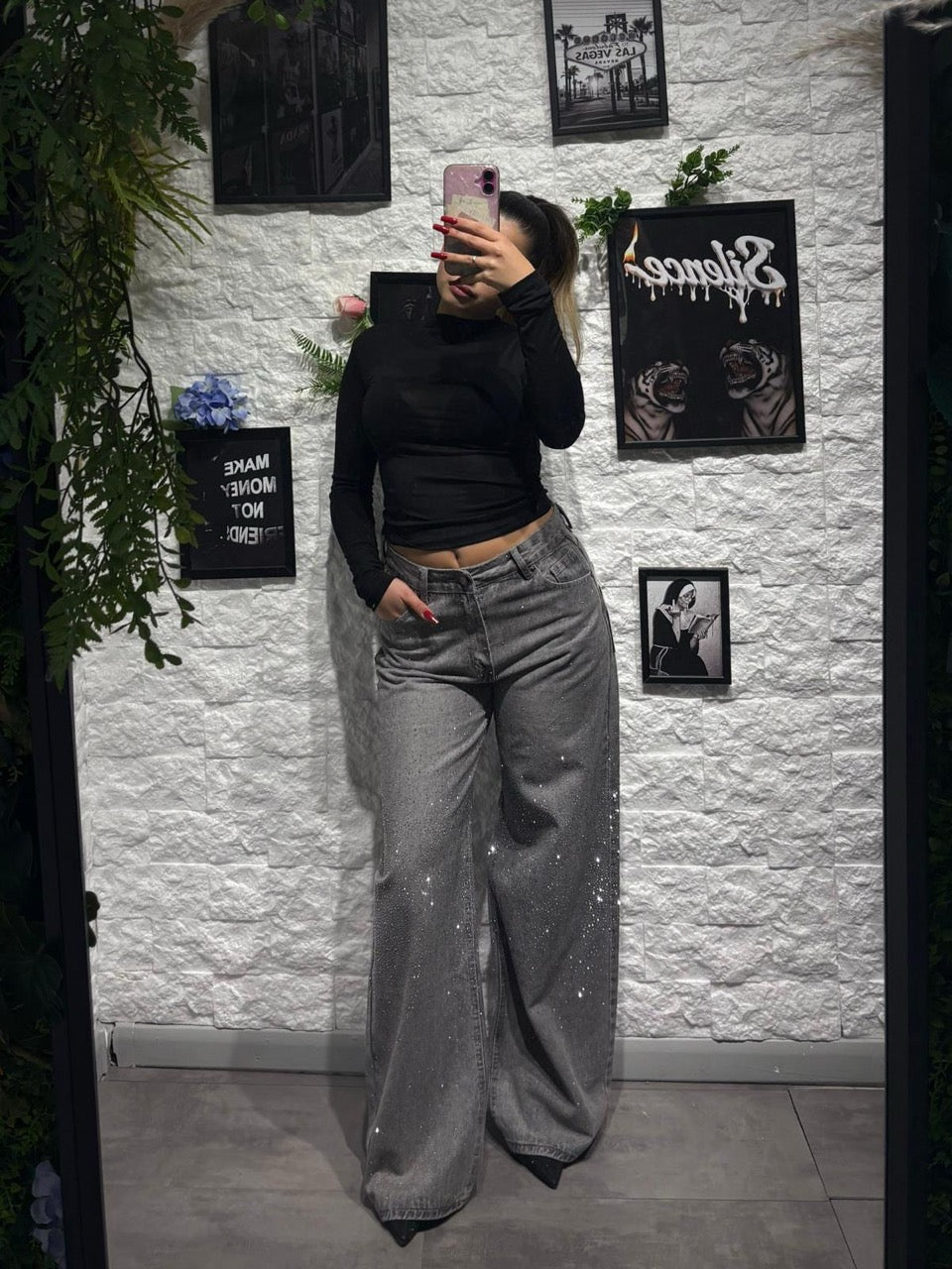 Jeans a palazzo grigio in denim con strass