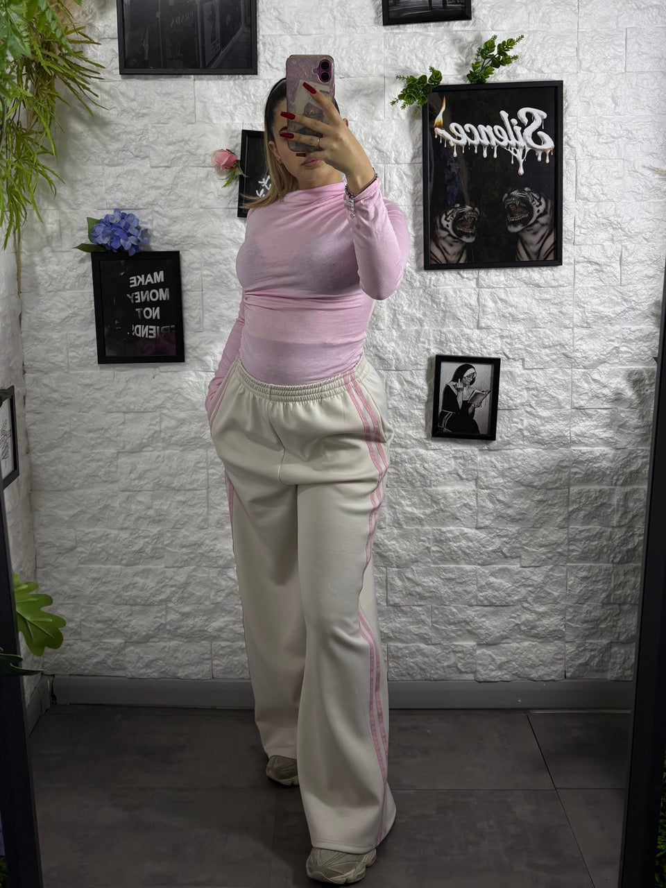 Pantalone a palazzo in tuta con riga laterale a contrasto