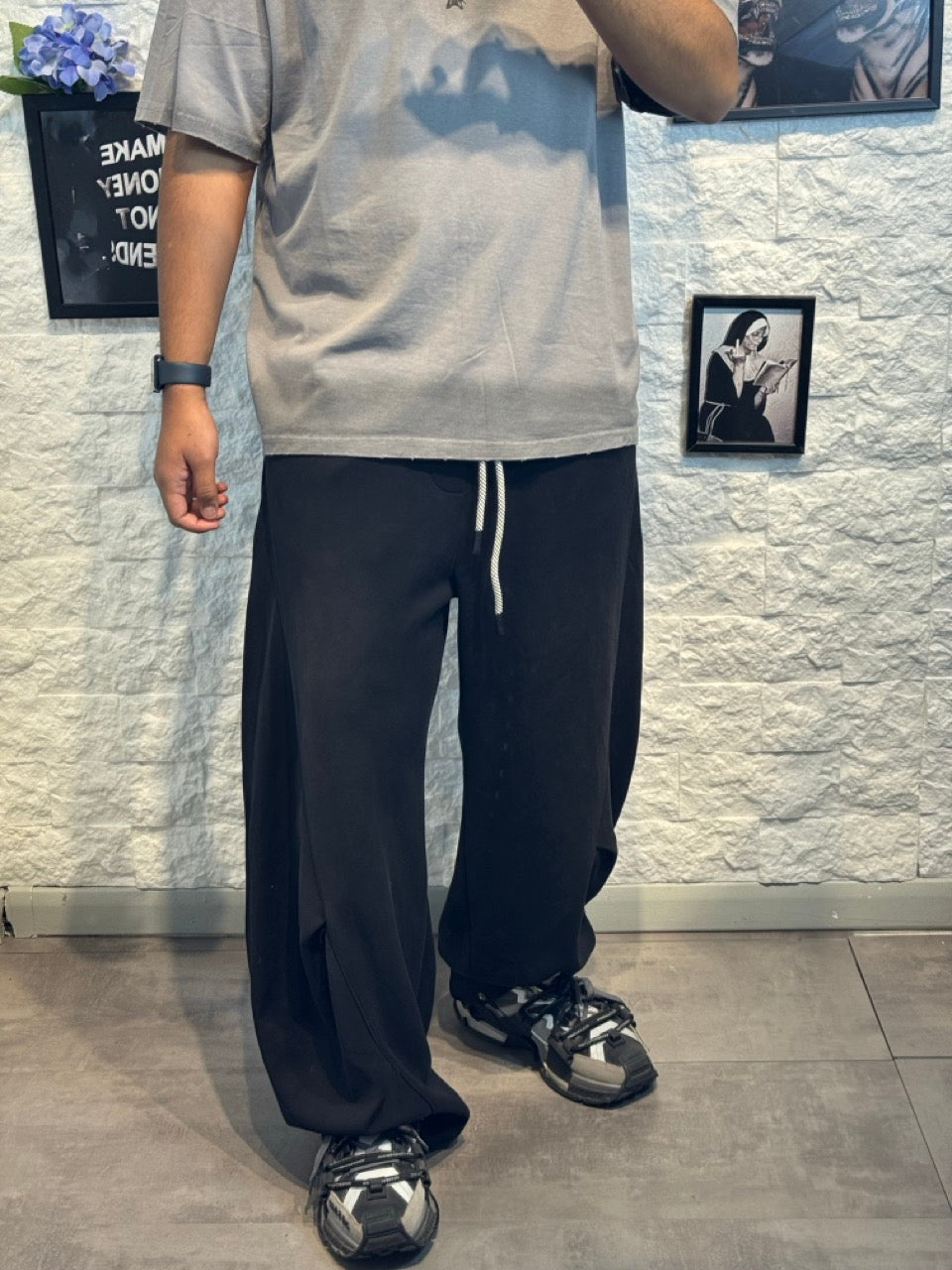 Pantalone balloon nero in tuta slavato - OVERSIZE - GARZATO