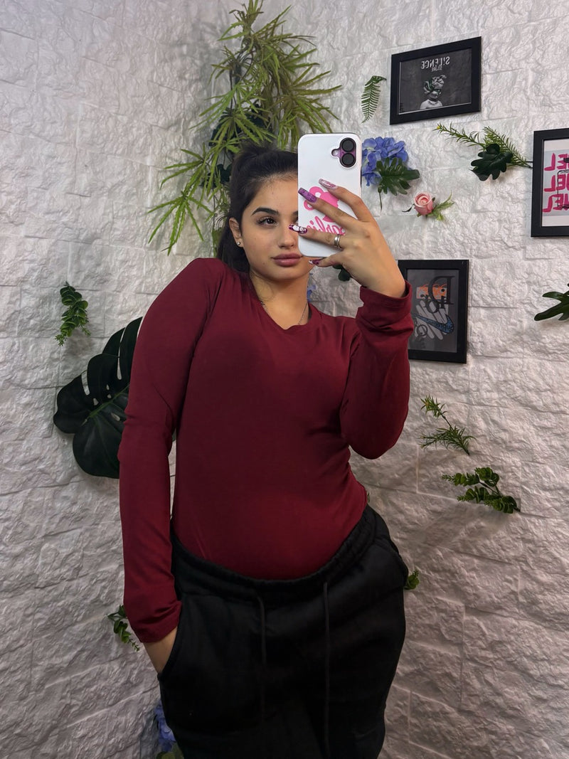 T-shirt in cotone elasticizzato in tinta unita a manica lunga