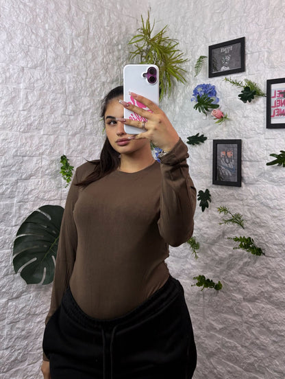 T-shirt in cotone elasticizzato in tinta unita a manica lunga