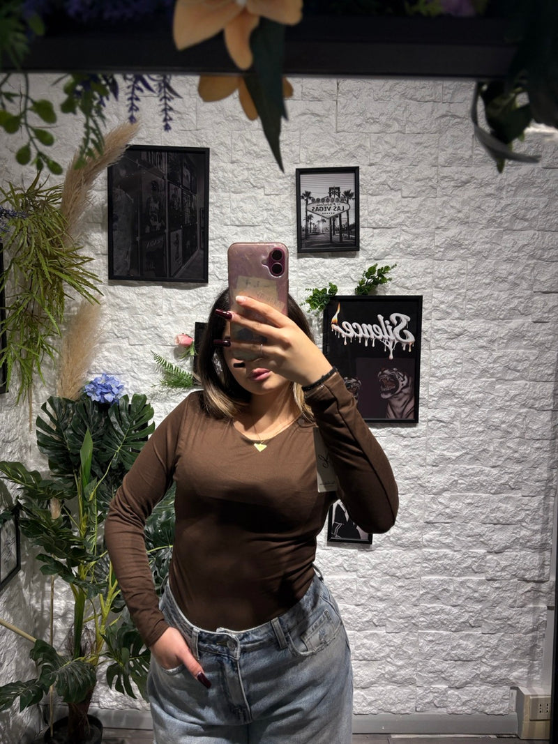 Body in viscosa elasticizzata in tinta unita a manica lunga