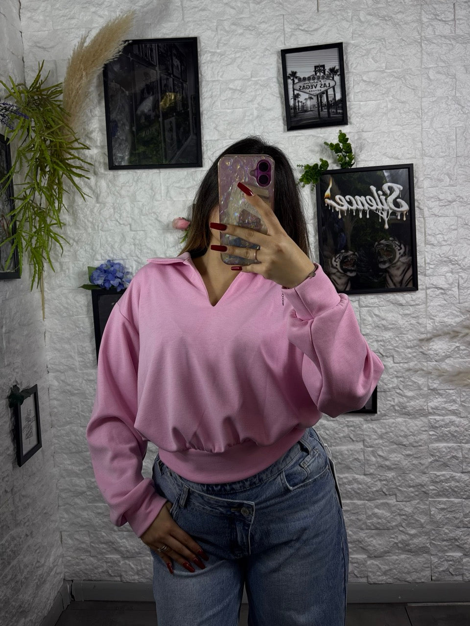 Felpa in tinta unita in tessuto morbido con colletto e scollo a V