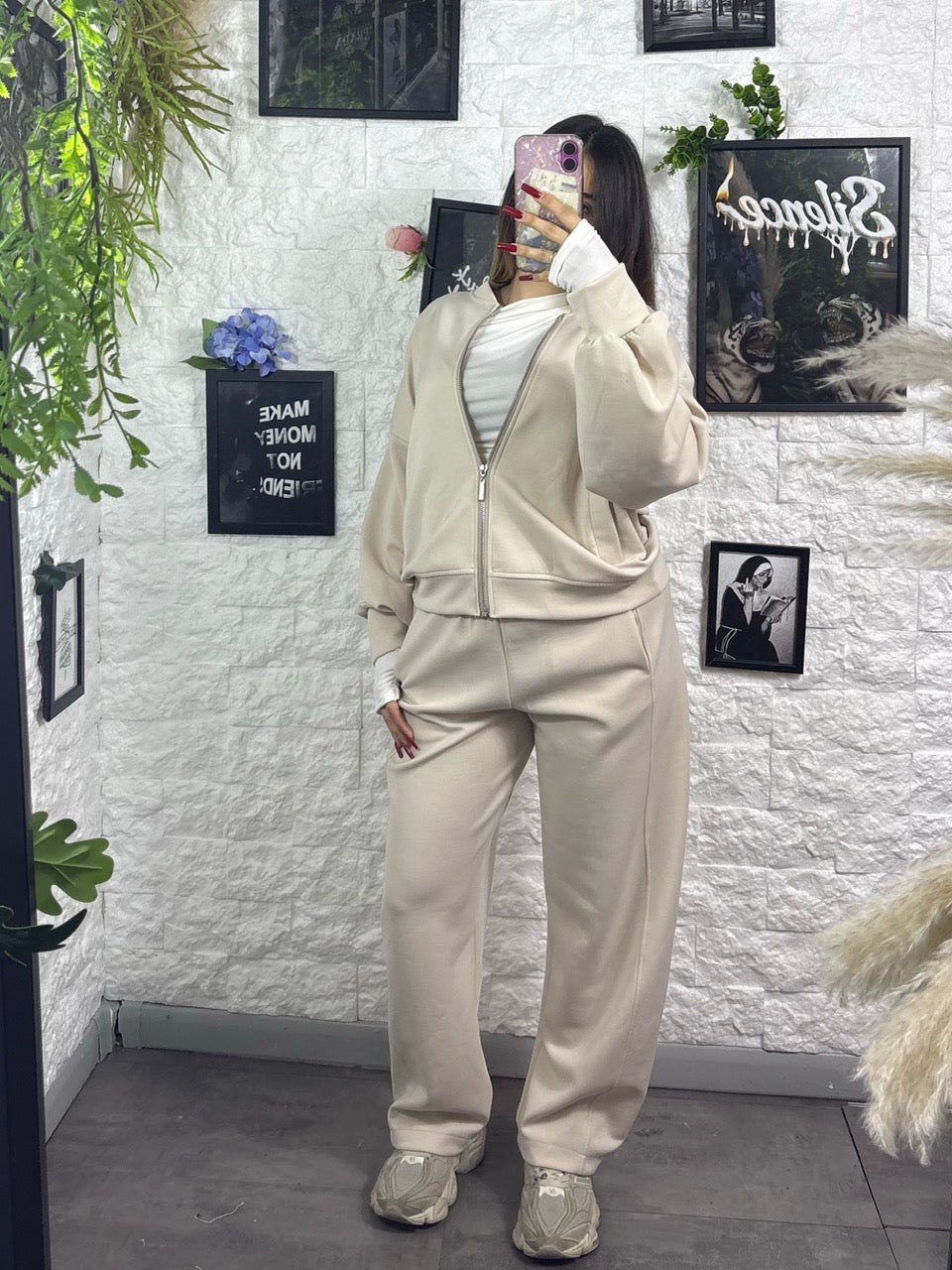 Completo tinta unita con felpa college zip e pantalone fondo ampio - GARZATO