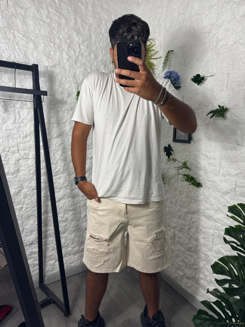 Jeans bermuda beige regular fit con strappi