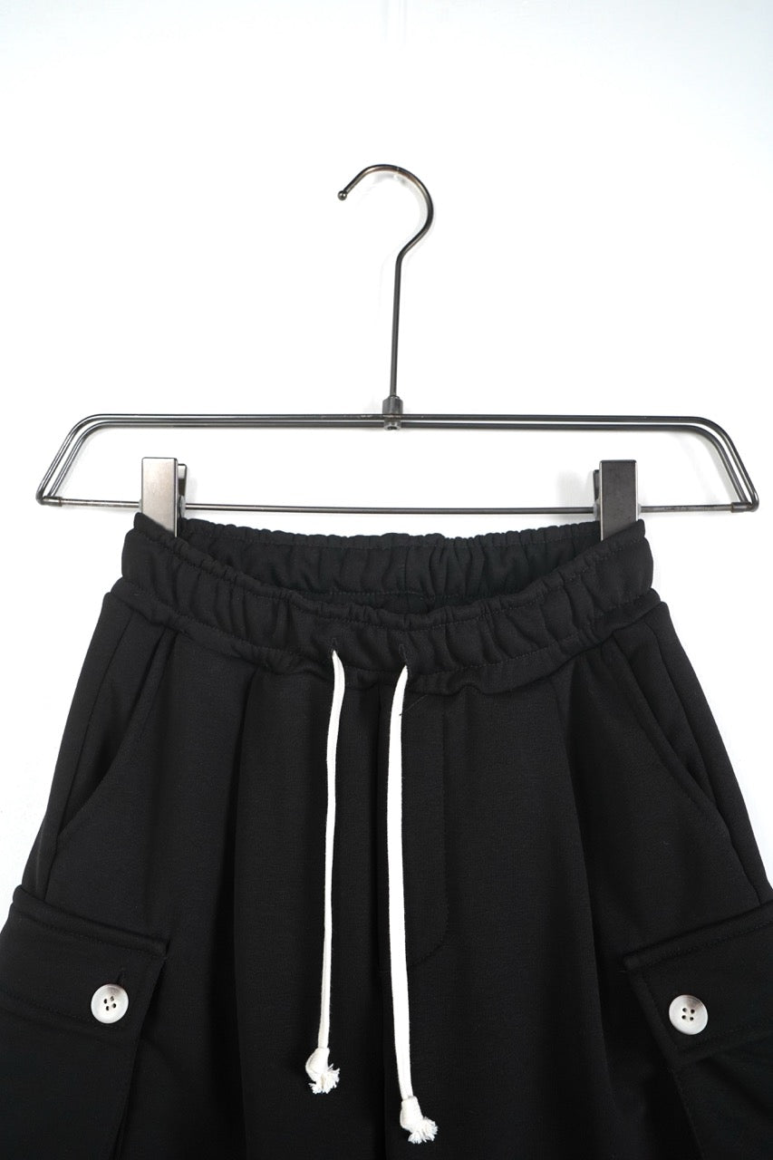 Pantaloncino cargo nero in cotone con tasche laterali 10-16 anni