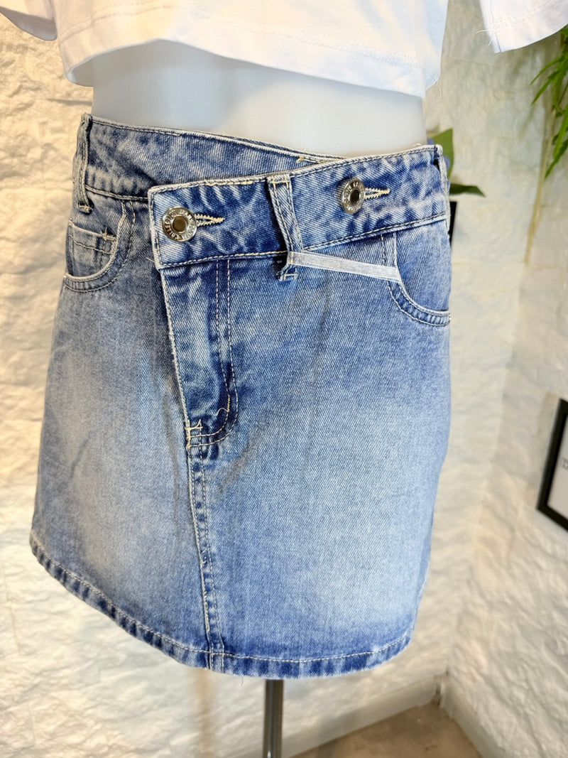 Gonna denim chiaro a doppio incrocio con culotte interna 8-16 anni