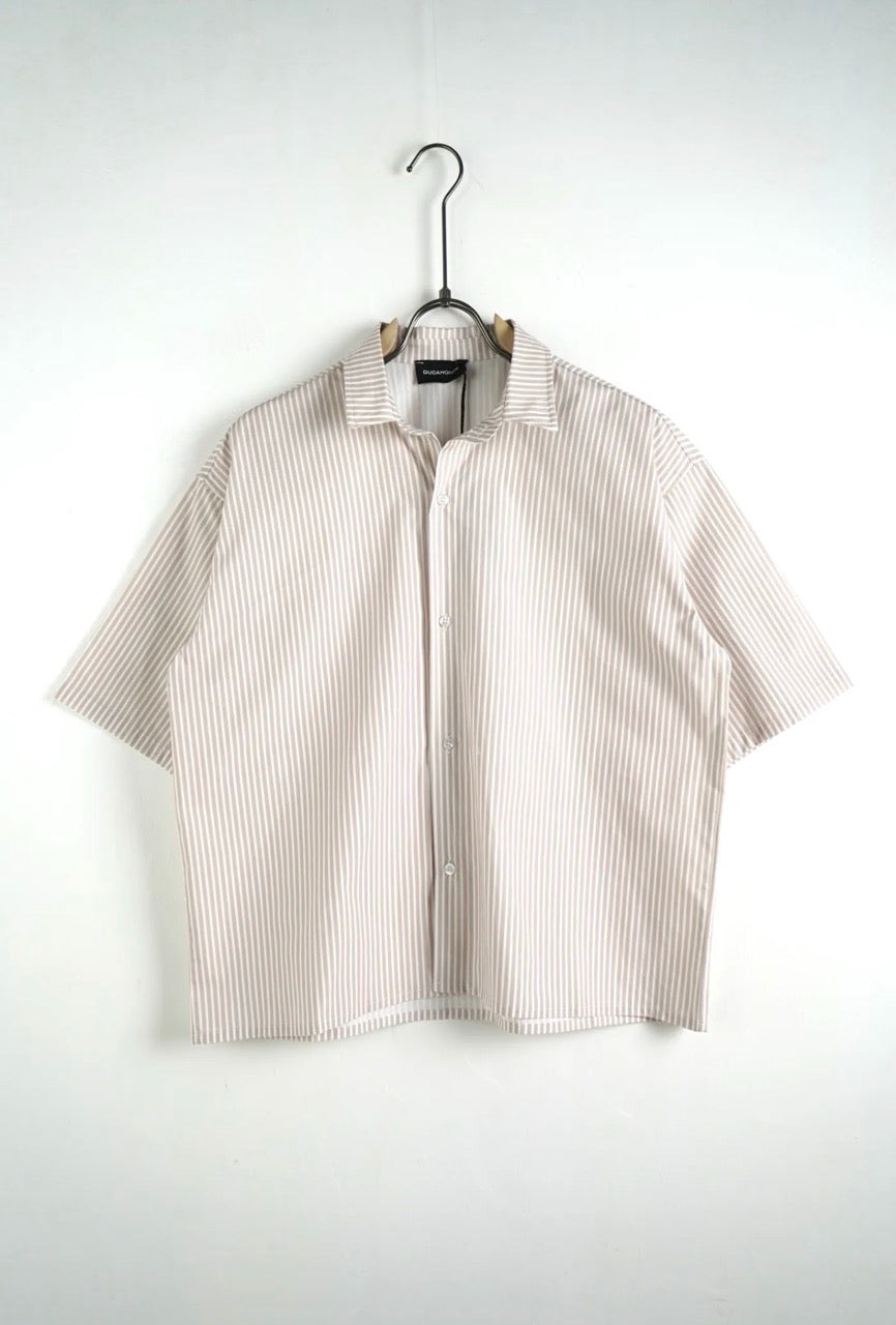 Camicia beige a righe verticali a manica corta
